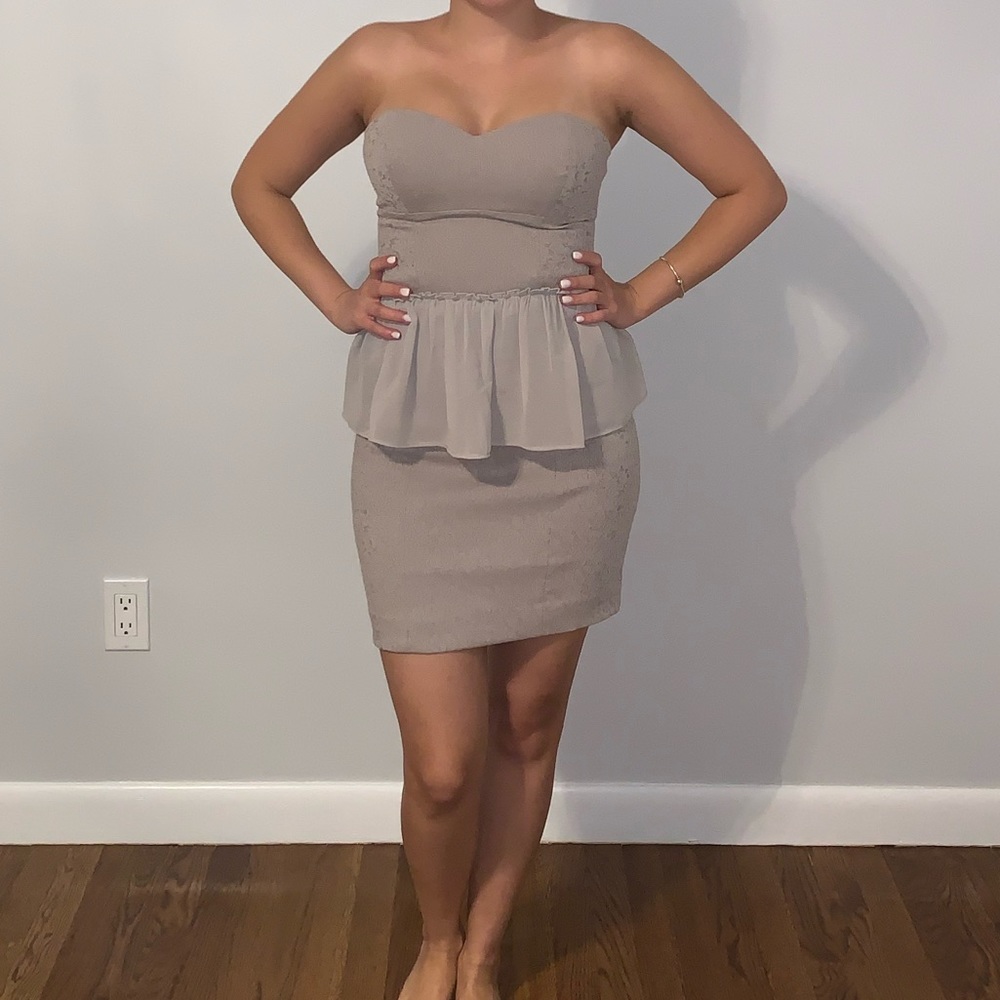 Gray Guess Size 2 Cocktail Dress w Peplum